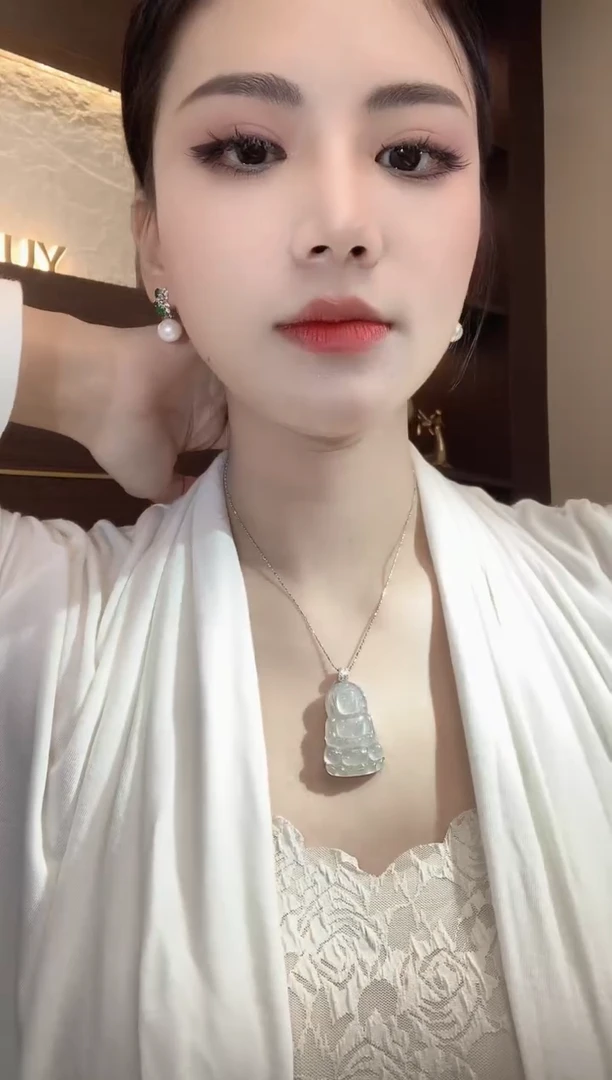 吊坠(不含链)18K金镶嵌翡翠A46