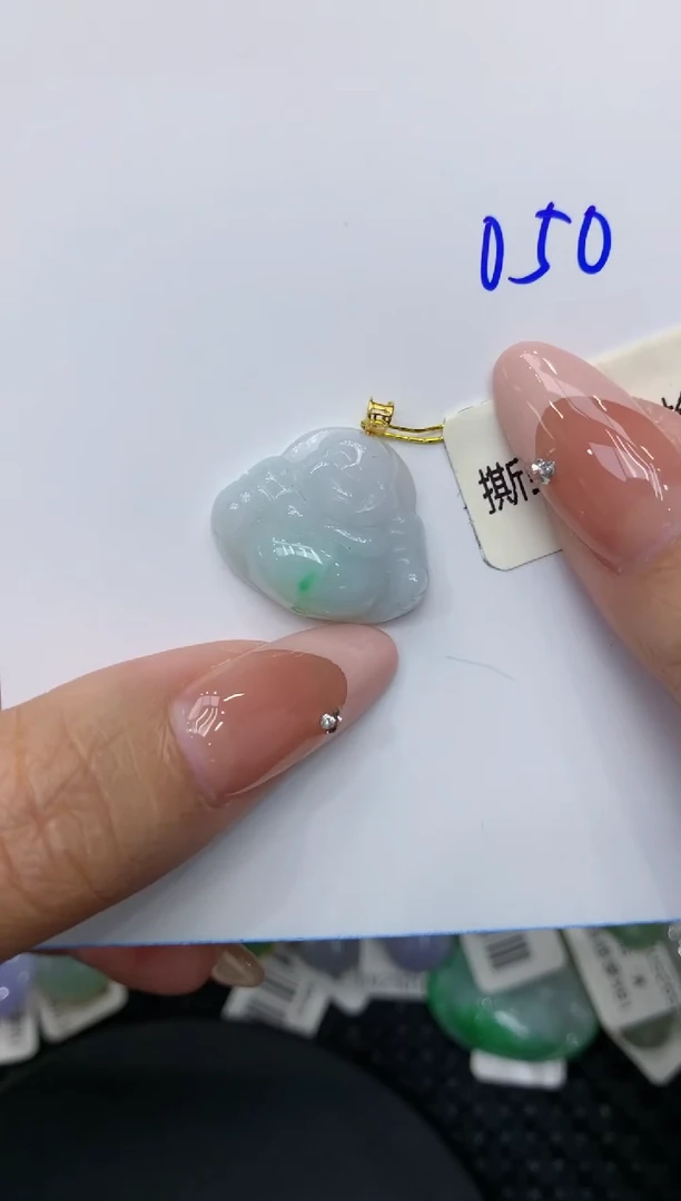 【闪购商品】翡翠颈饰18K金镶嵌111111111
