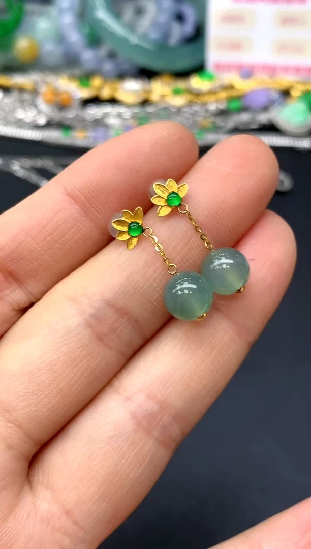 18K金镶嵌翡翠耳饰92-中国好珍宝