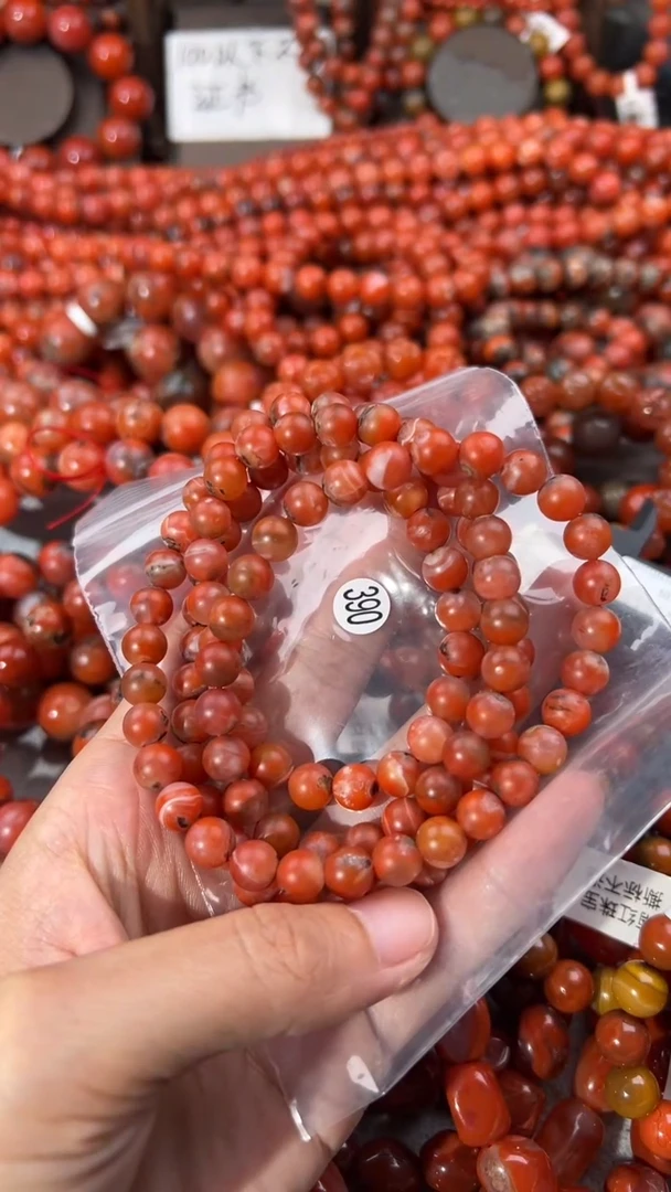 南红玛瑙手串未镶嵌7+