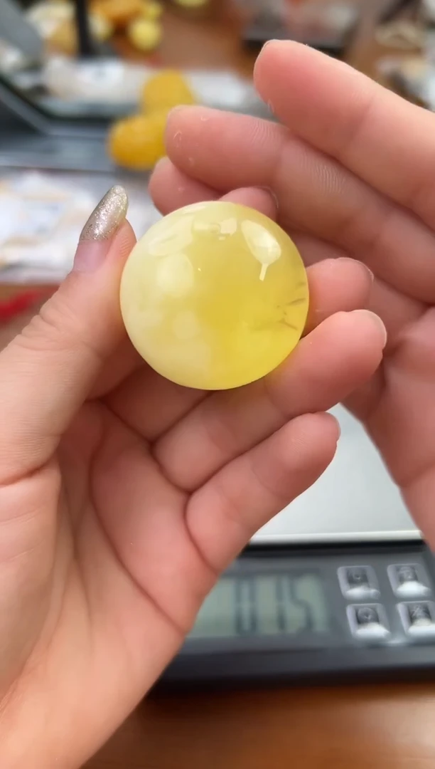 未镶嵌蜜蜡裸石琥珀蜜蜡吊坠