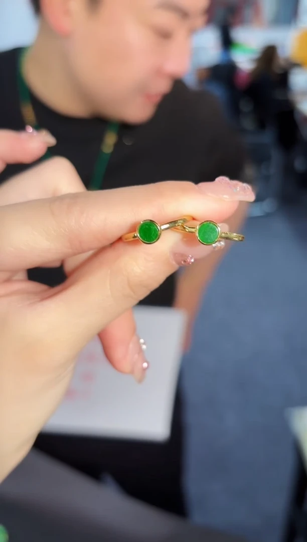 【闪购商品】翡翠戒指未镶嵌7缅料A货/多样性发货/一件 微瑕