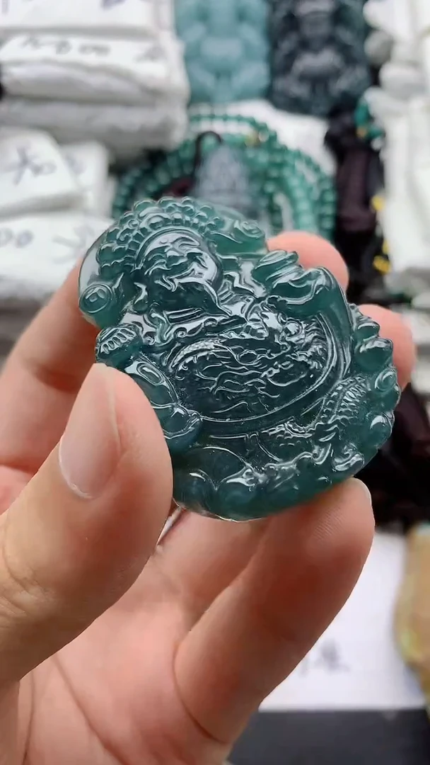 翡翠未镶嵌颈饰88888888888