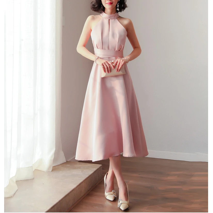 小礼服女粉色挂脖中长款2025春季新款性感法式收腰显瘦宴会晚礼服