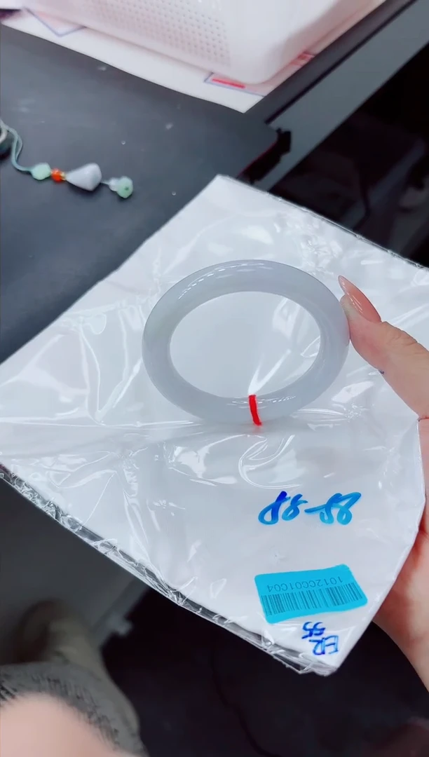 【闪购商品】翡翠手镯未镶嵌000000000