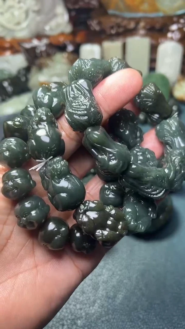 未镶嵌和田玉把件3