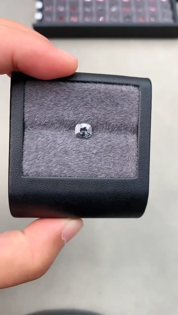 【闪购商品】定制尖晶石裸石未镶嵌1.12ct 枕型 金属色调