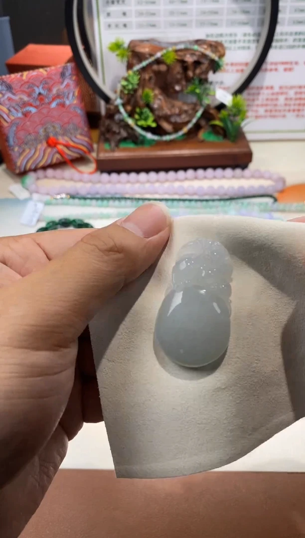 颈饰未镶嵌翡翠0021