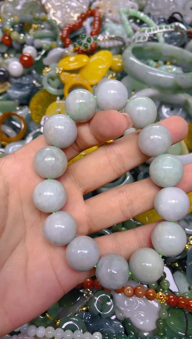 颈饰未镶嵌翡翠16MM/ T /翡翠A货，一件也是批发价