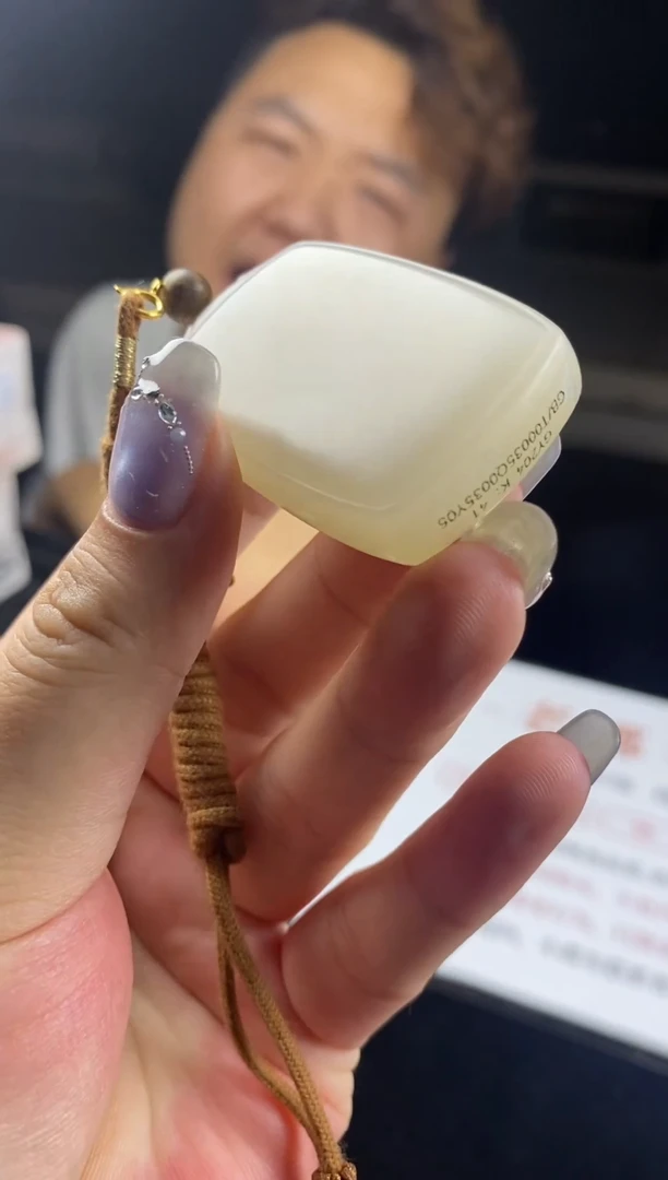 和田玉18K金镶嵌项链项链-X2855