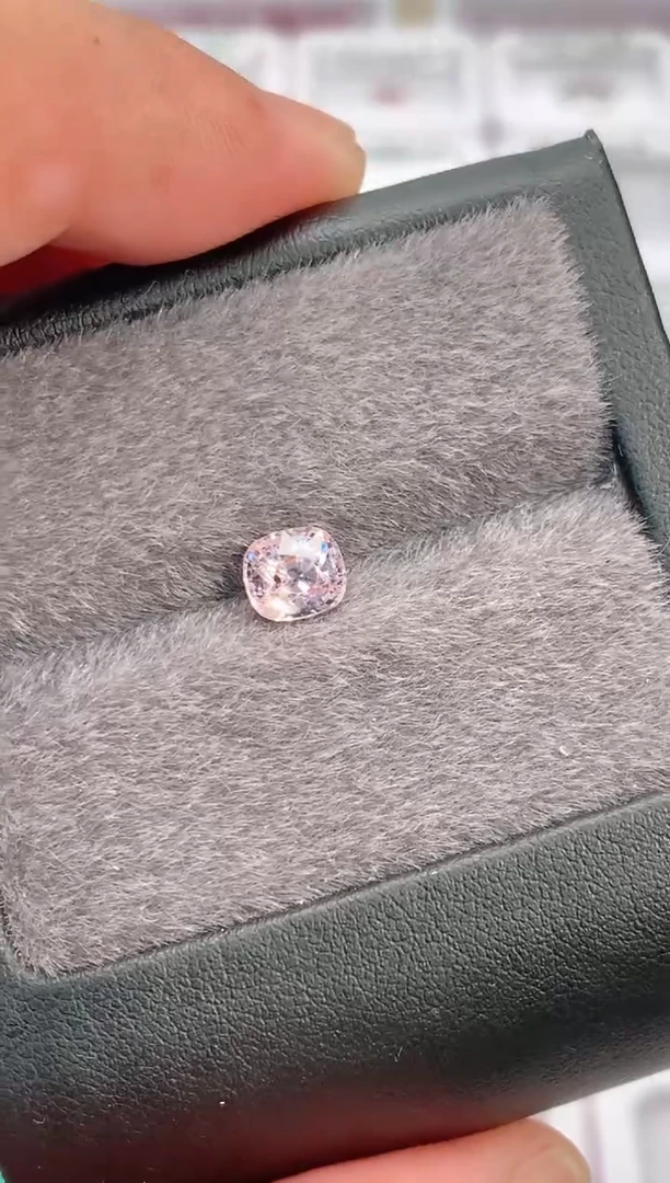 裸石未镶嵌尖晶石1.26-158天然尖晶石