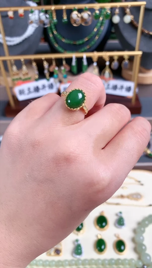 银S925镶嵌戒指和田玉1