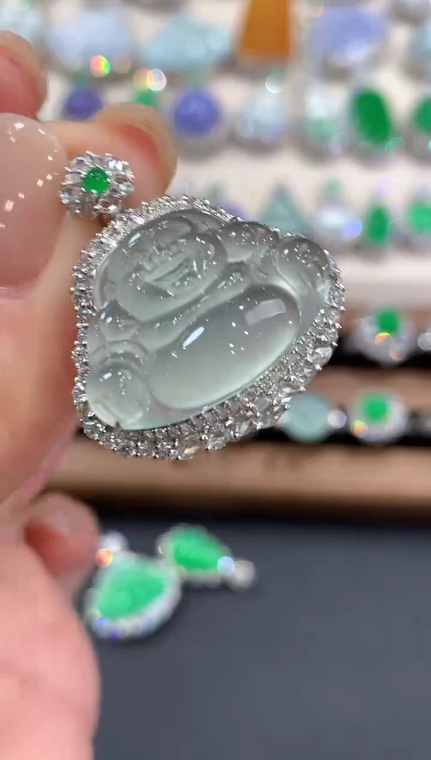 吊坠(不含链)18K金镶嵌翡翠q48