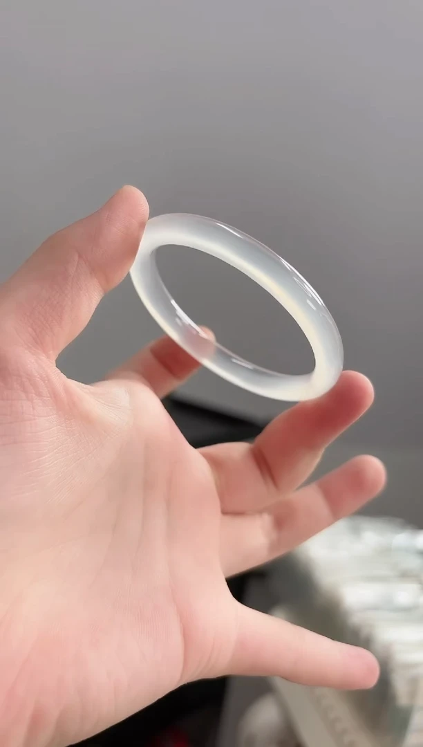 玛瑙/玉髓手镯未镶嵌57圈