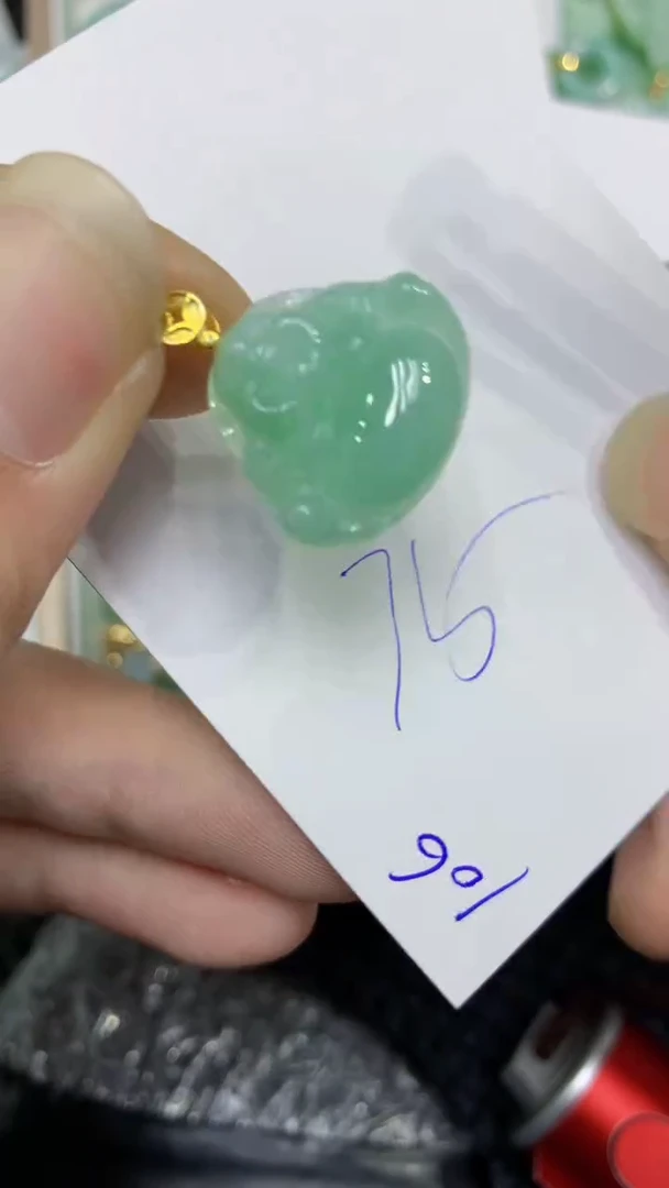 颈饰未镶嵌翡翠缅甸A货翡翠