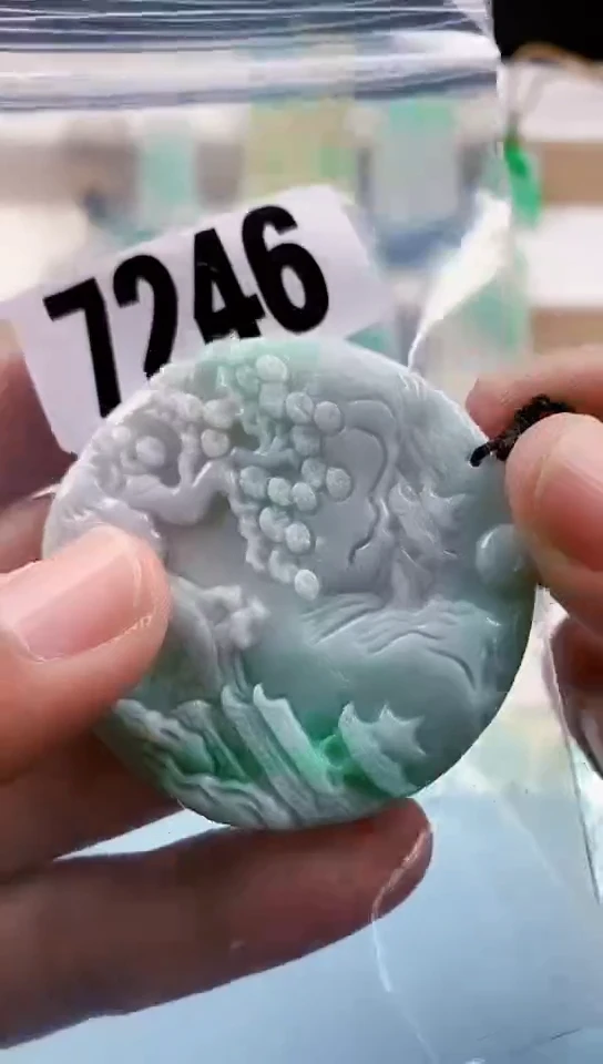 【闪购商品】翡翠挂件未镶嵌天然翡翠吊坠挂件