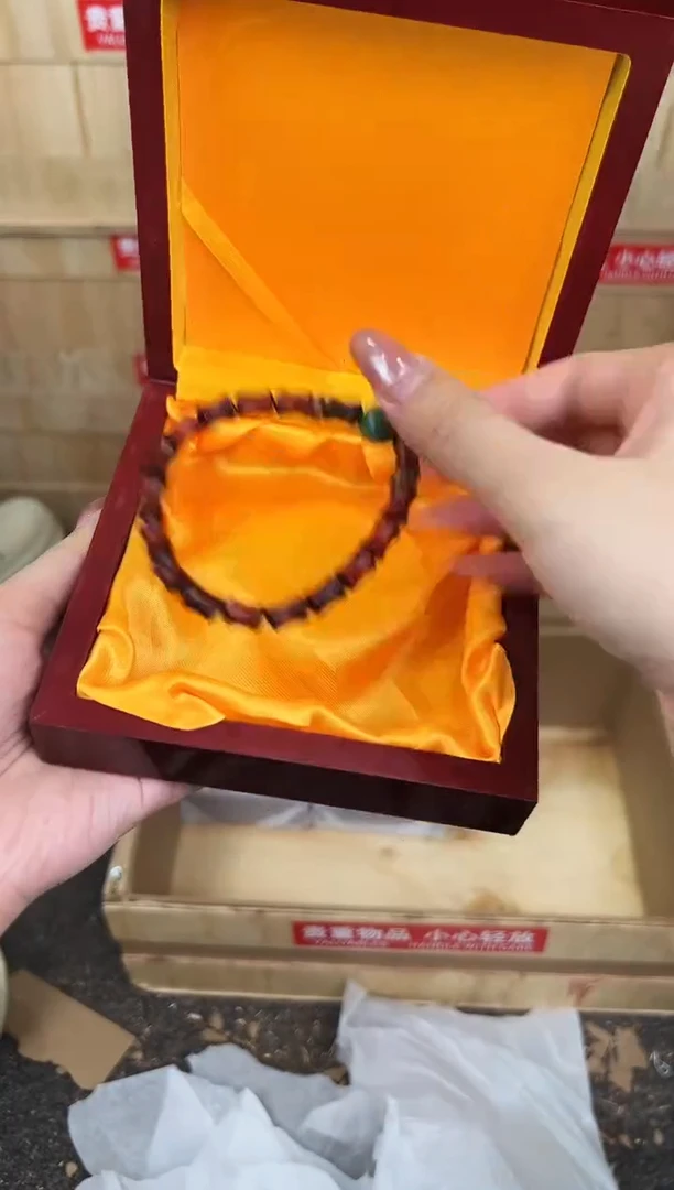 万家文玩阁血檀链接@@SP084