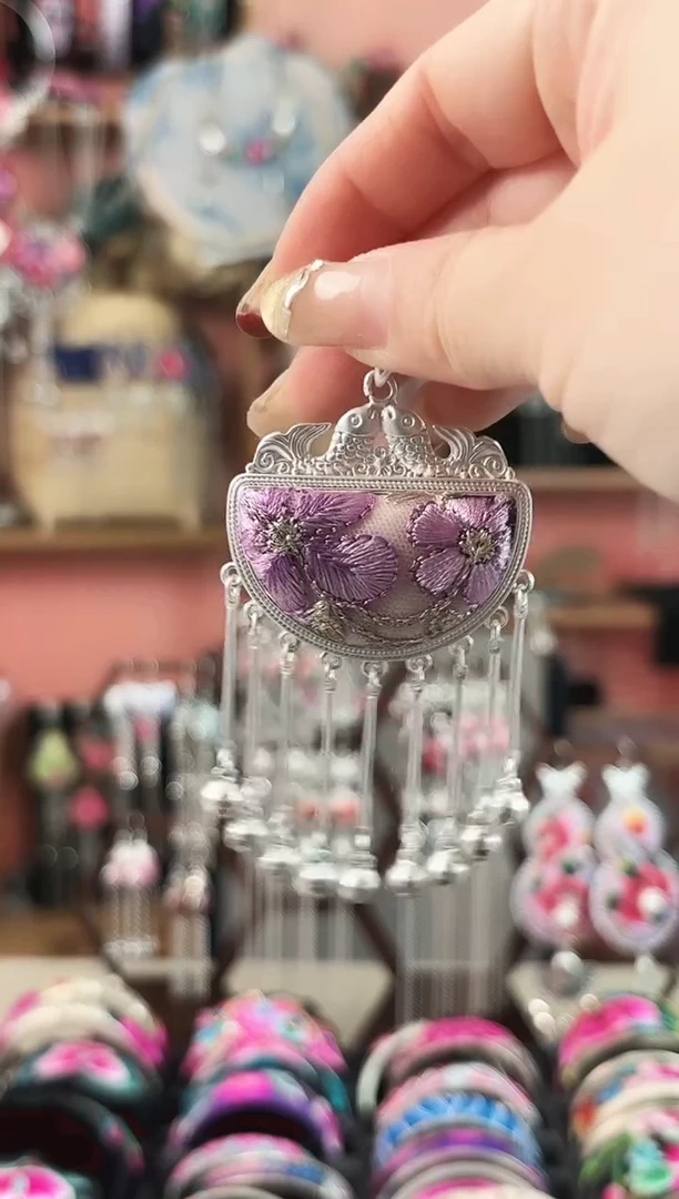 艺枝独绣手工饰品171