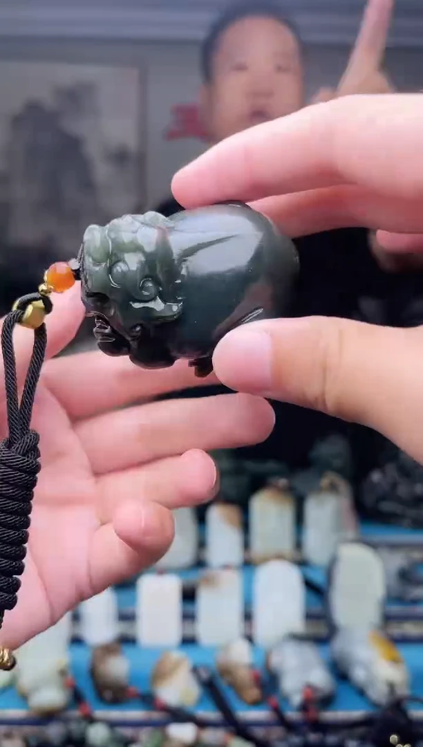 和田玉未镶嵌挂件1