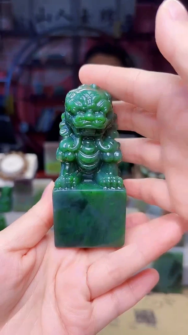 未镶嵌和田玉摆件142