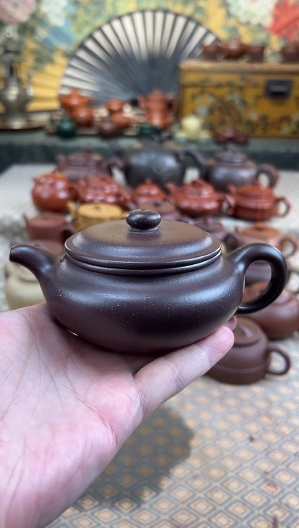 茶壶紫砂老紫拼砂扁古壶200CC