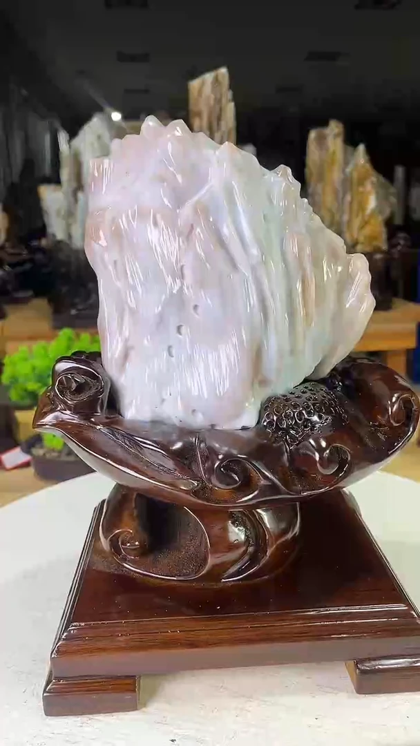 未镶嵌珠宝奇石硅化玉650