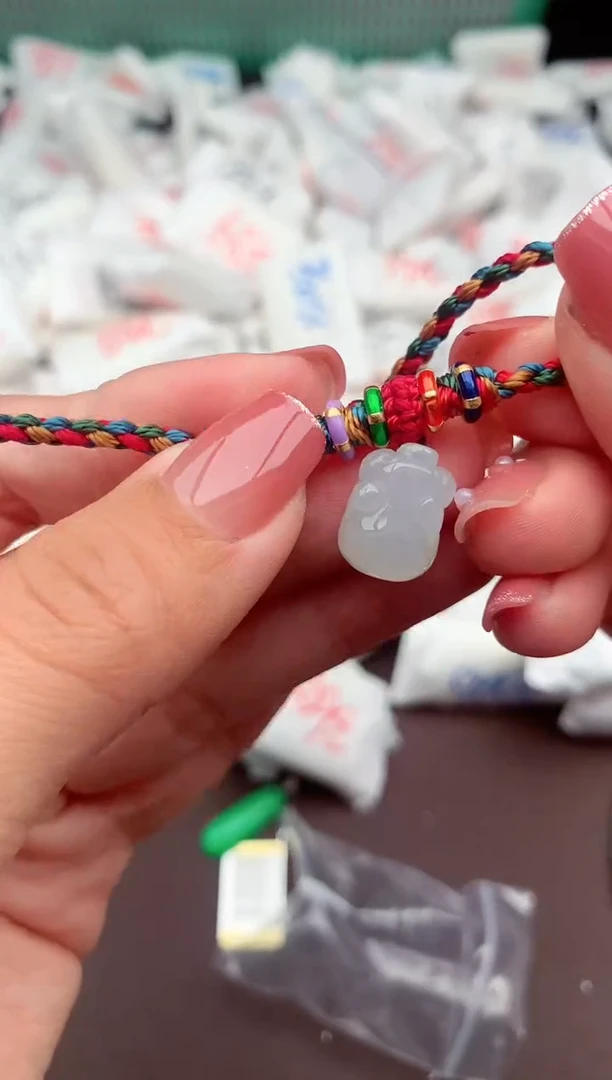 【闪购商品】翡翠手绳未镶嵌一