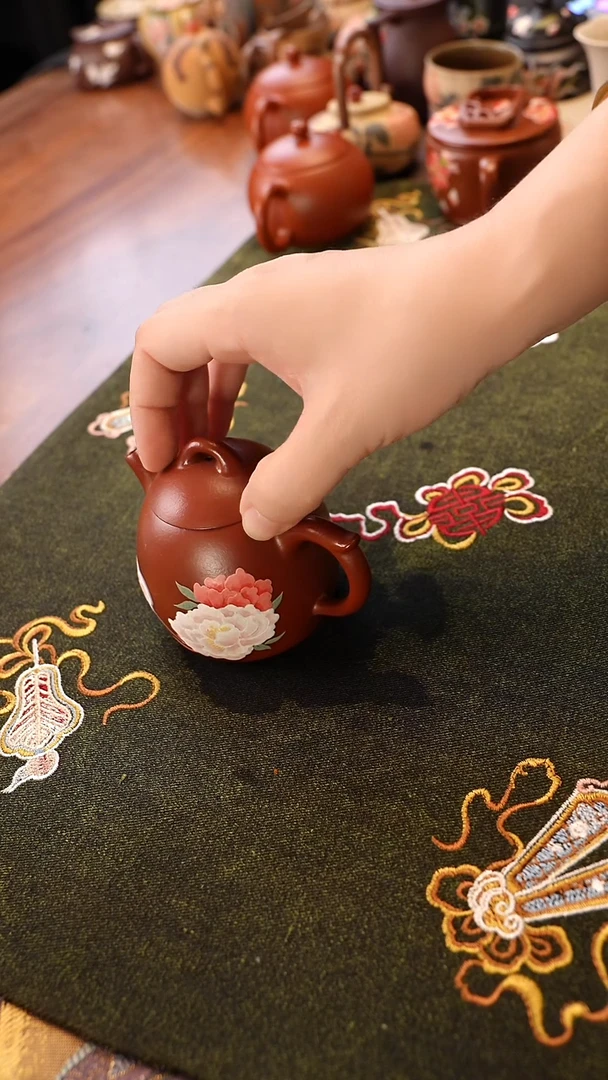 茶壶紫砂朱泥牡丹秦权