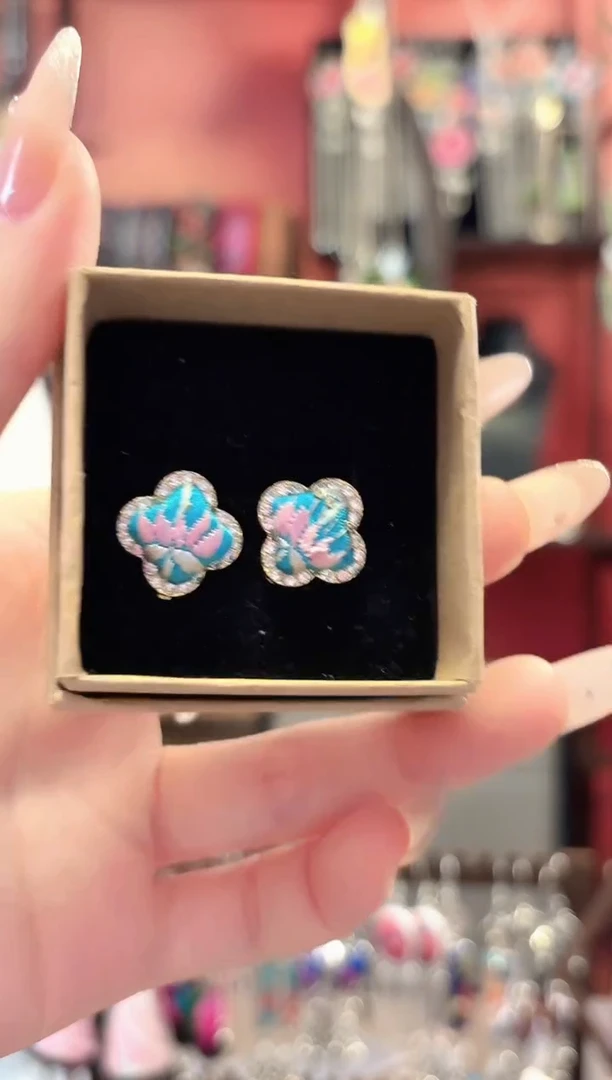 织绣云织谣民族风精美饰品 157