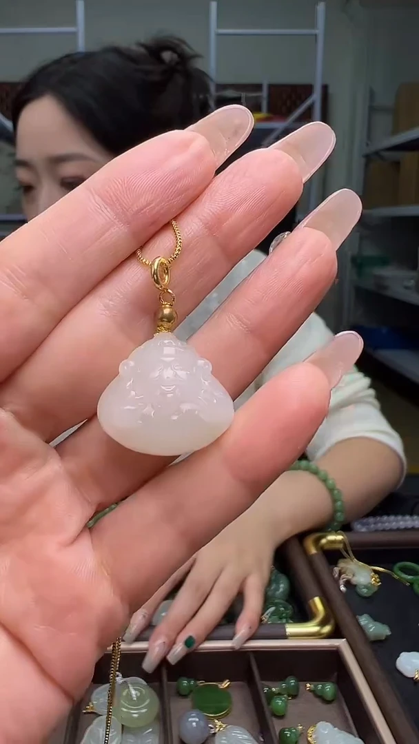 颈饰未镶嵌和田玉(多样性发货.发其一）10.18.67