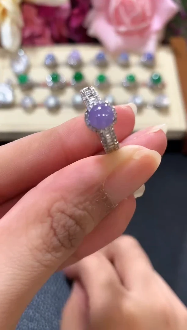 18K金镶嵌戒指翡翠z74  紫色有色差