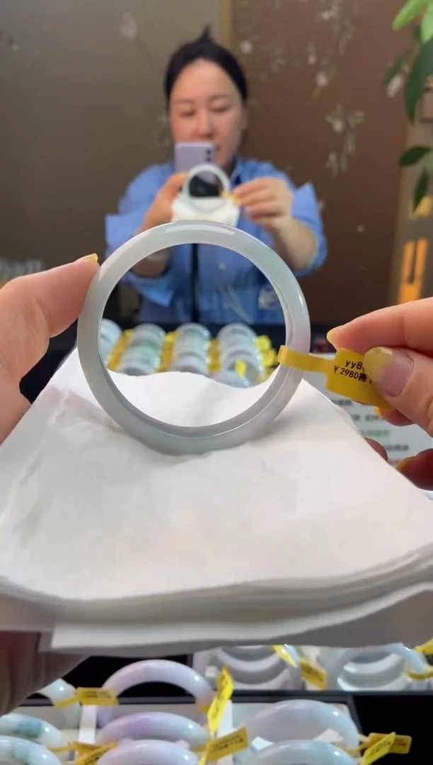 未镶嵌手镯翡翠61.7圈口d