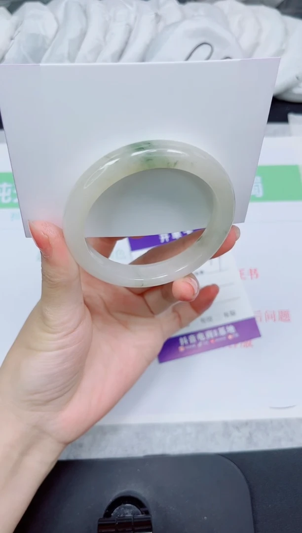 石英质玉手镯未镶嵌224-54