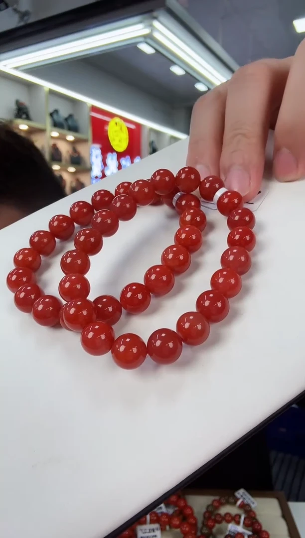 未镶嵌瓦西手串10*南红玛瑙（多样式发其一）