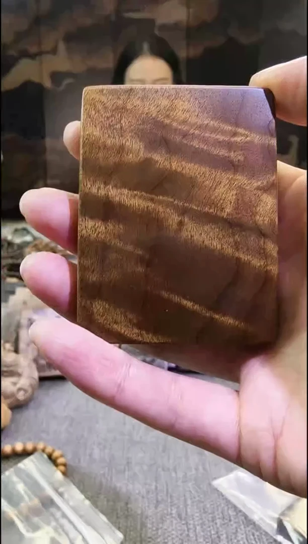 金丝楠无事牌手把件