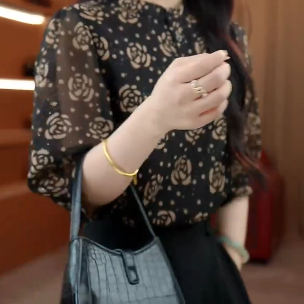 2025新款玫瑰绽放洋气玫瑰圆点衬衫减龄套头小衫衬衣