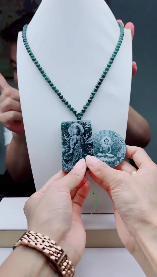 颈饰未镶嵌翡翠多样性发其一