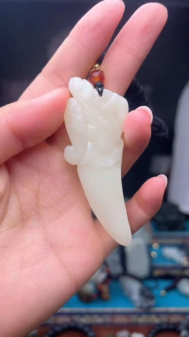 未镶嵌和田玉挂件1