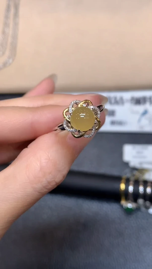 18K金镶嵌戒指翡翠18【无服务费蛋面【无服务费