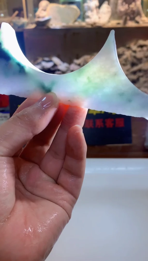 翡翠裸石0朱0翡翠珠宝308