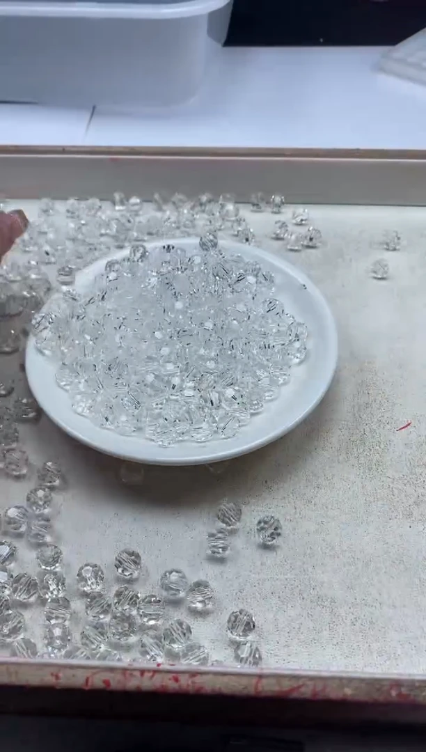 【闪购商品】水晶颈饰未镶嵌W2223白水切面8mm*20颗