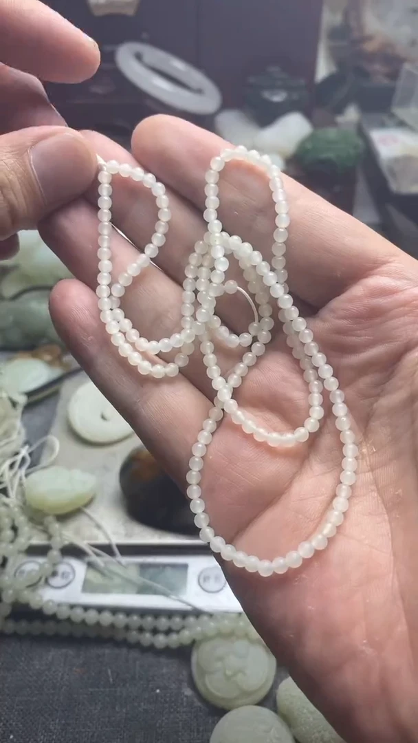 颈饰未镶嵌和田玉链子小米珠