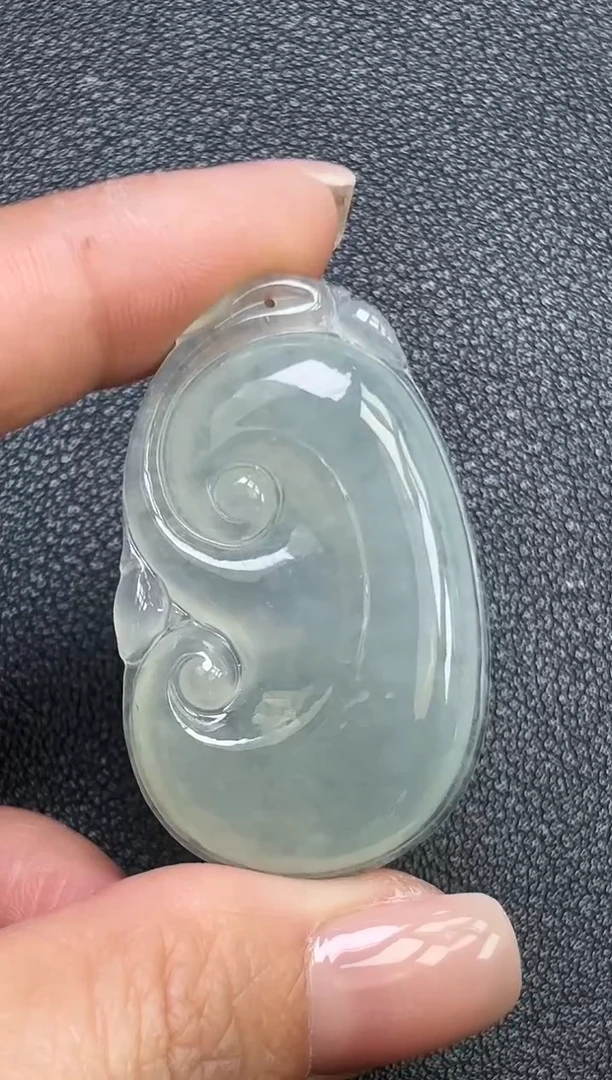 颈饰未镶嵌翡翠如意