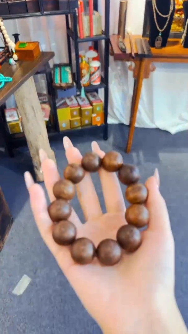 沉香沉香碎屑中转站一一一中转站一一一