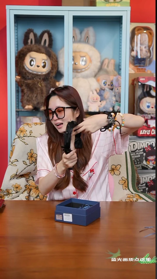 J126-------------