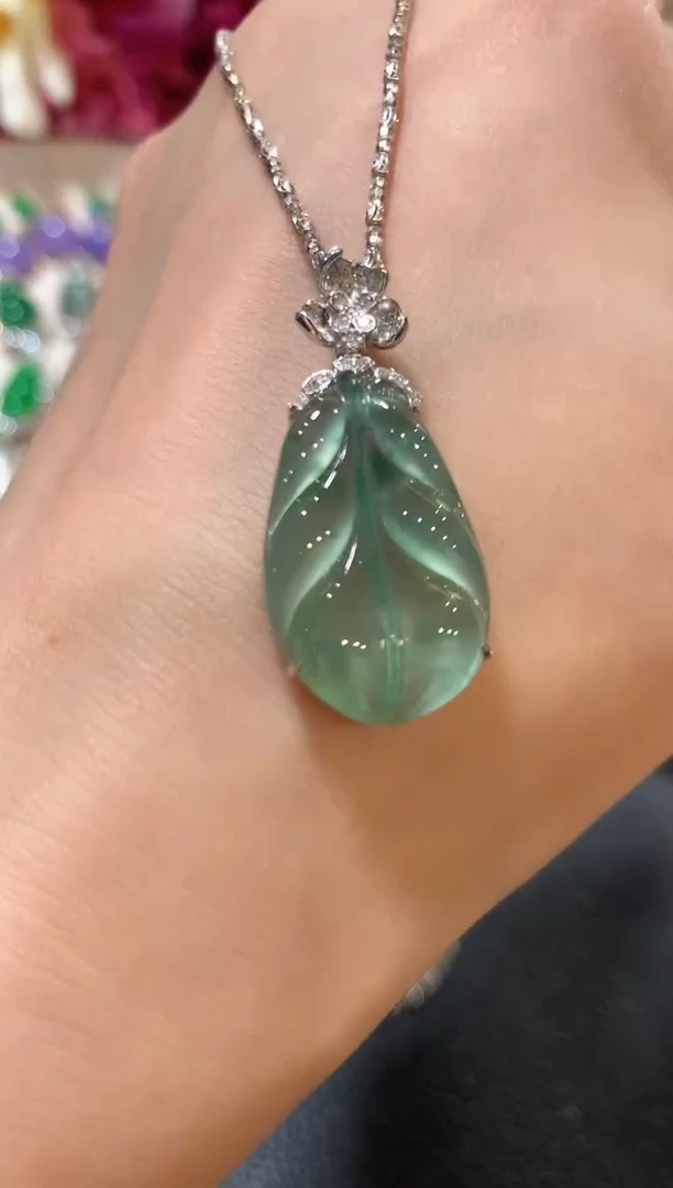 吊坠(不含链)18K金镶嵌翡翠n22