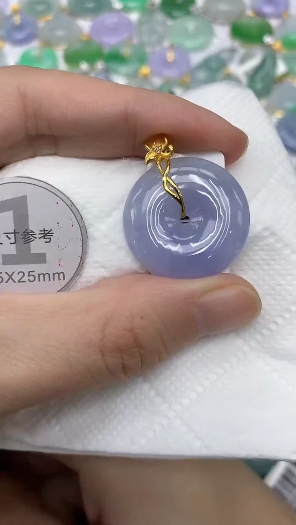 颈饰18K金镶嵌翡翠1111111111