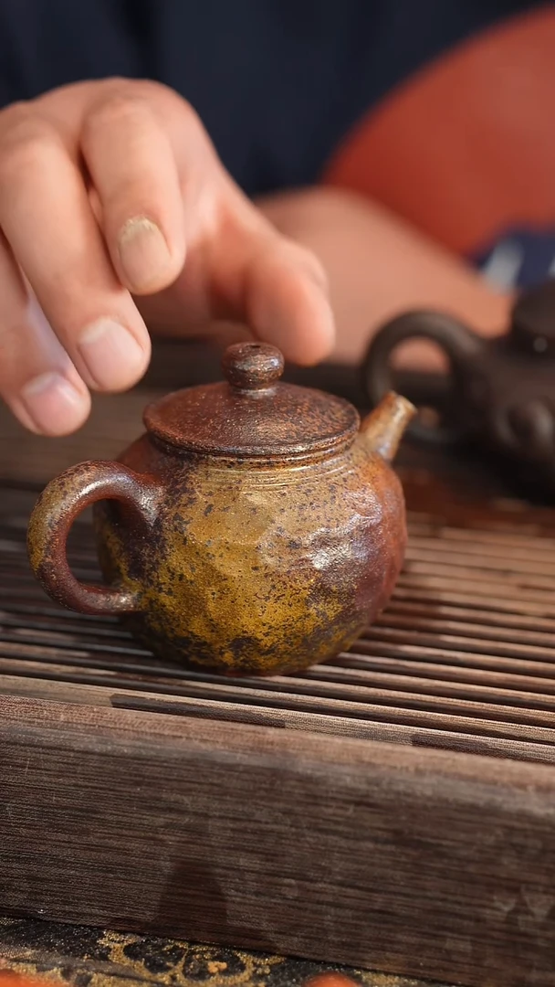 茶壶紫砂原矿手工制作111号150毫升