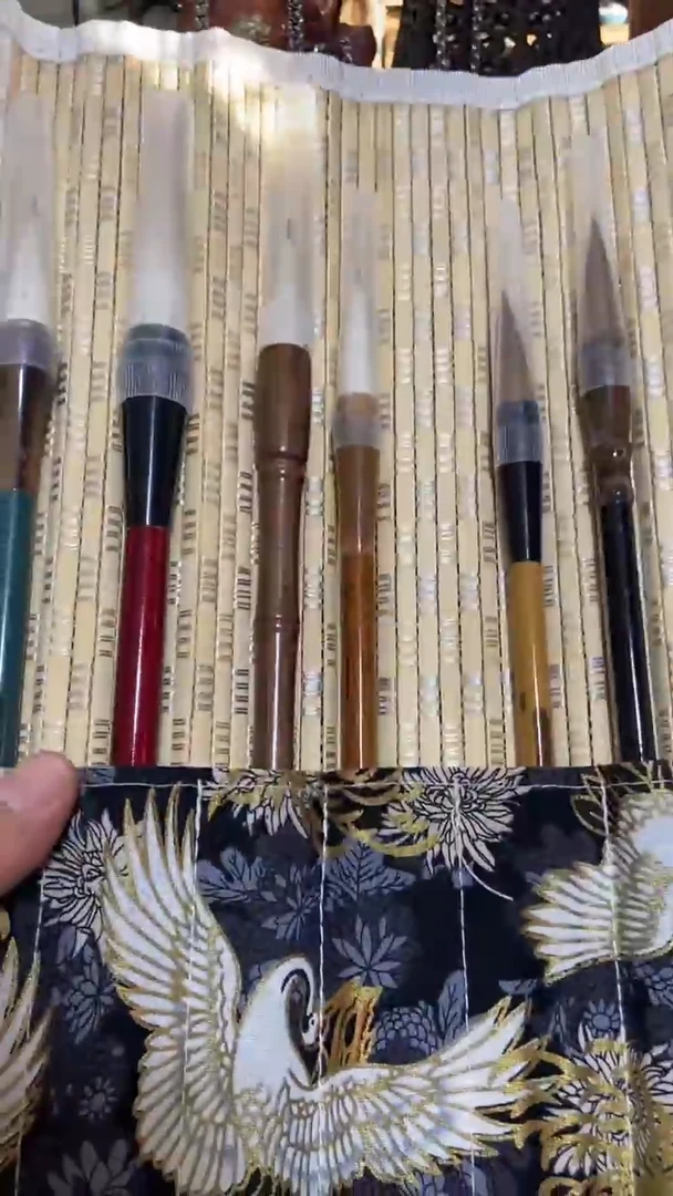 瓷片闪购商品  如图所示