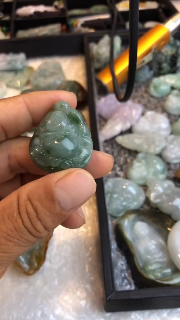 翡翠未镶嵌吊坠(不含链)弥勒佛